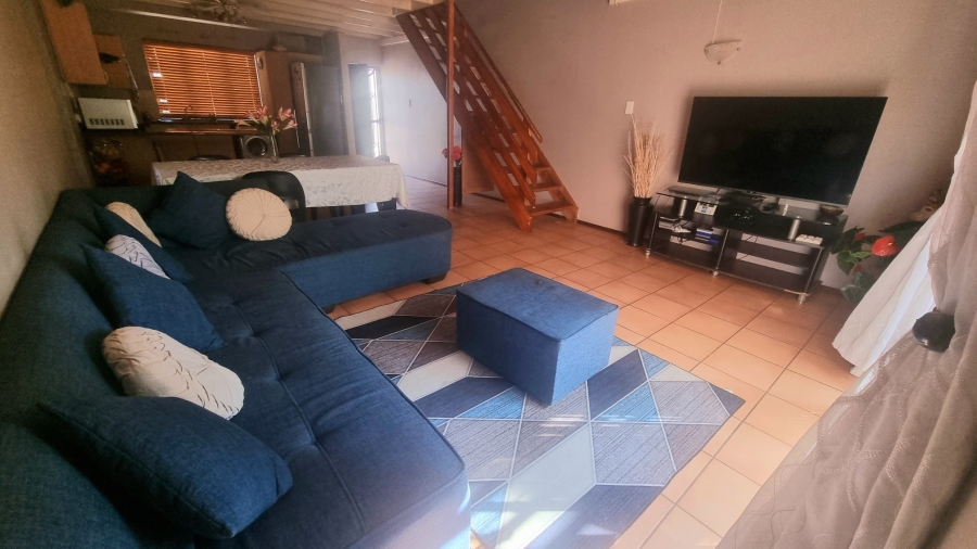 4 Bedroom Property for Sale in Halfway Gardens Gauteng
