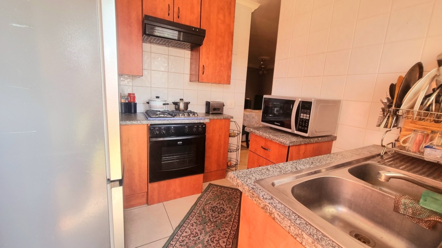 5 Bedroom Property for Sale in Crescent Wood Country Estate Gauteng