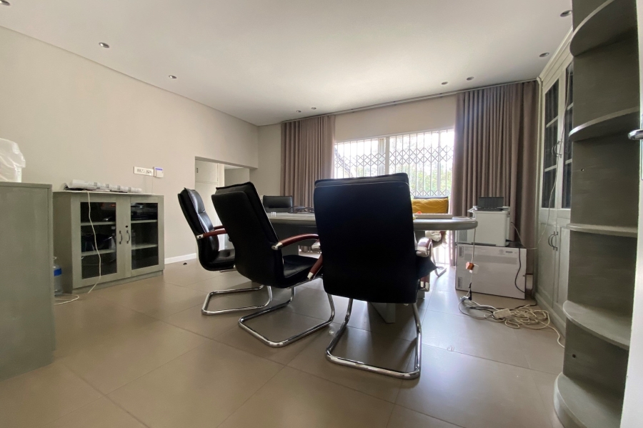 5 Bedroom Property for Sale in Ferndale Gauteng
