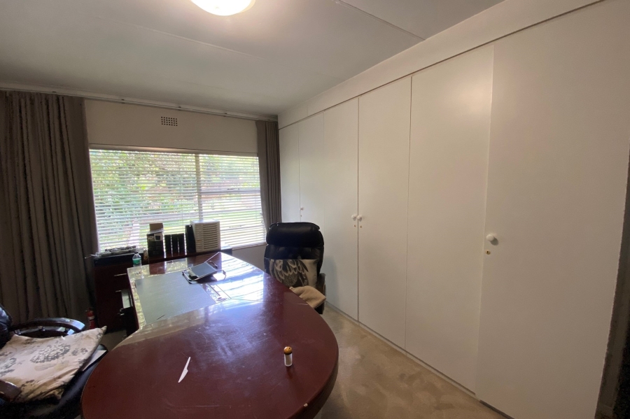 5 Bedroom Property for Sale in Ferndale Gauteng