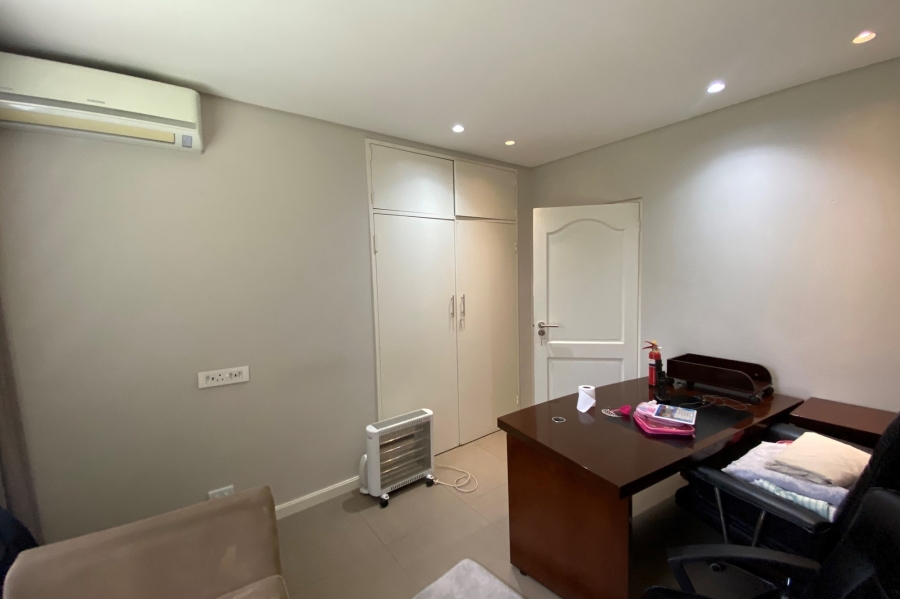5 Bedroom Property for Sale in Ferndale Gauteng