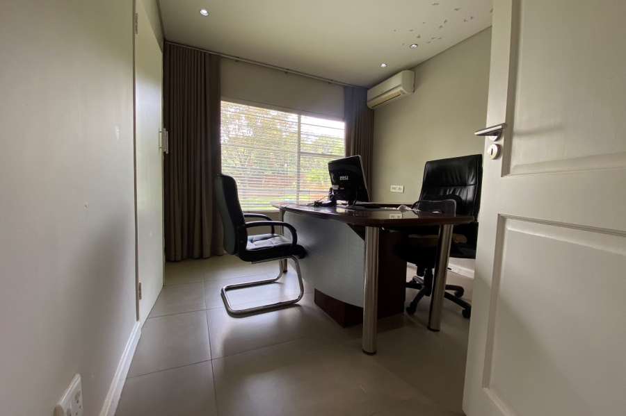 5 Bedroom Property for Sale in Ferndale Gauteng