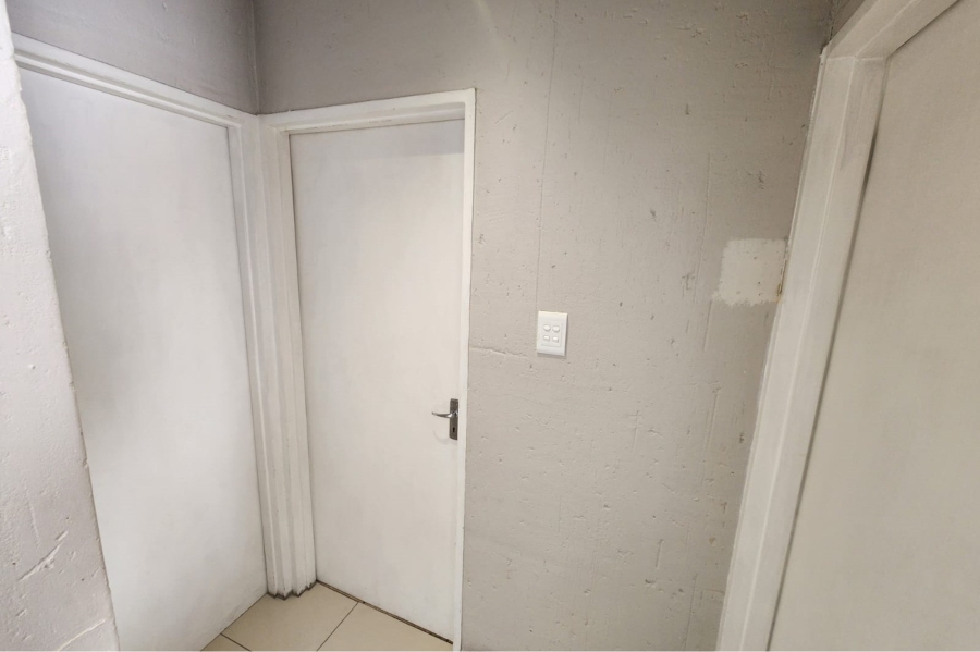 2 Bedroom Property for Sale in Lyndhurst Gauteng
