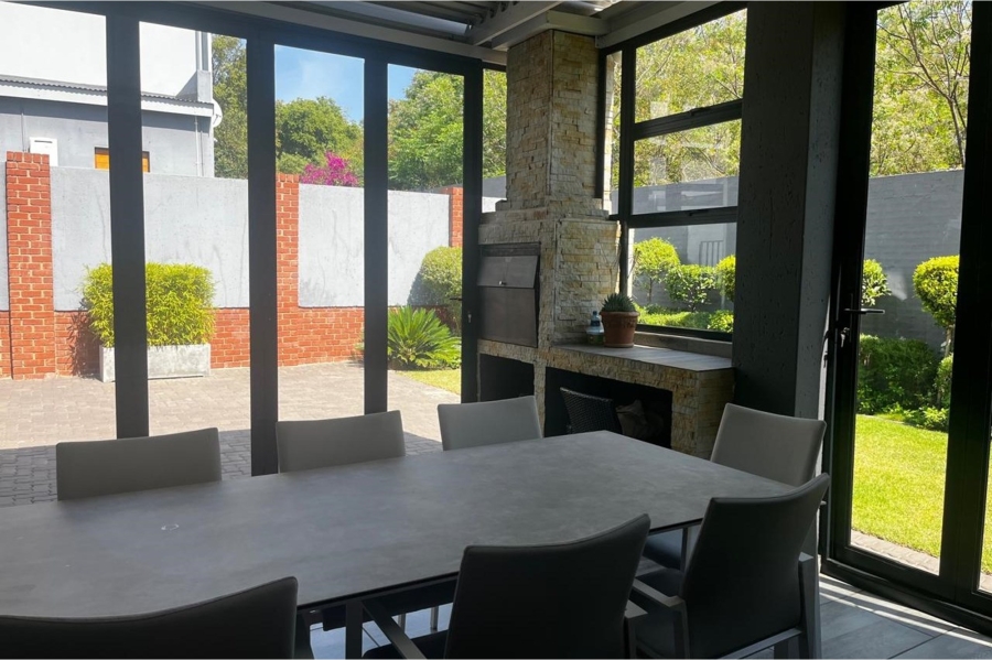 4 Bedroom Property for Sale in Ferndale Gauteng