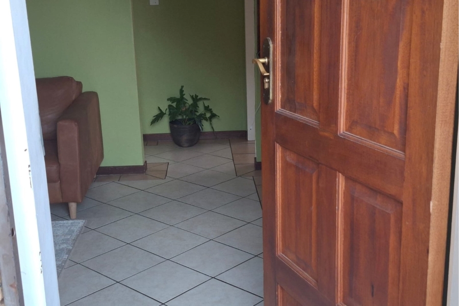 2 Bedroom Property for Sale in Mooikloof Ridge Gauteng