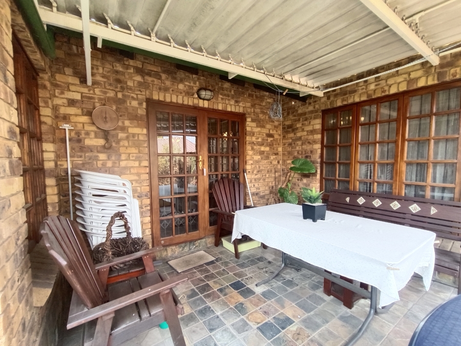 3 Bedroom Property for Sale in Clubview Gauteng