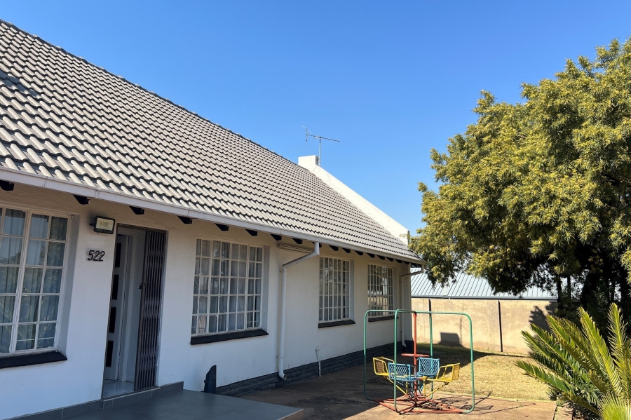 4 Bedroom Property for Sale in Erasmia Gauteng