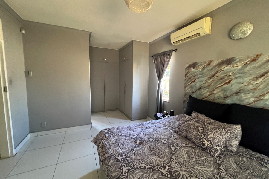 4 Bedroom Property for Sale in Erasmia Gauteng