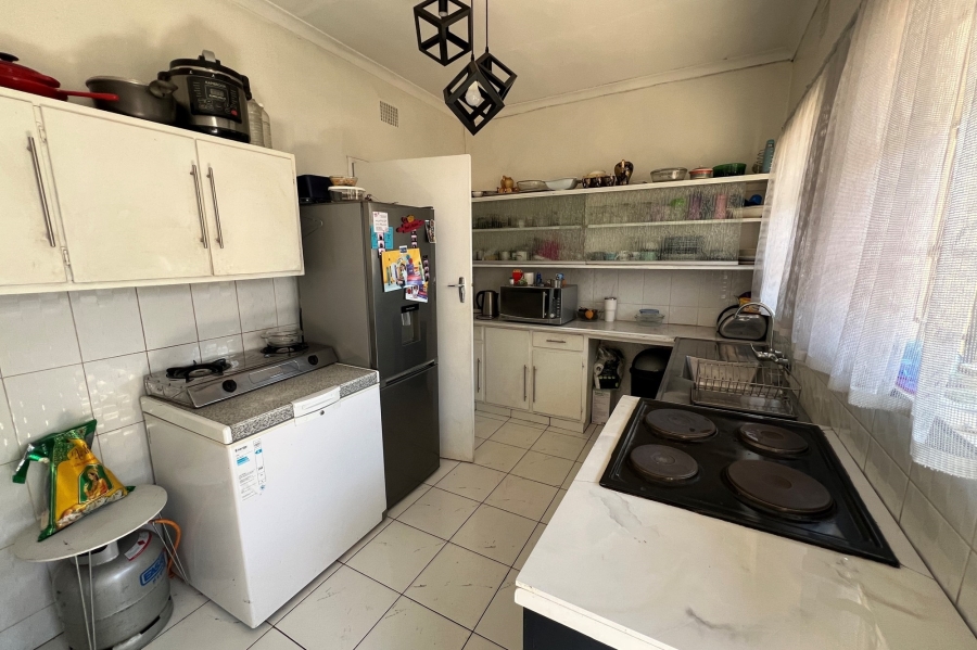 4 Bedroom Property for Sale in Erasmia Gauteng
