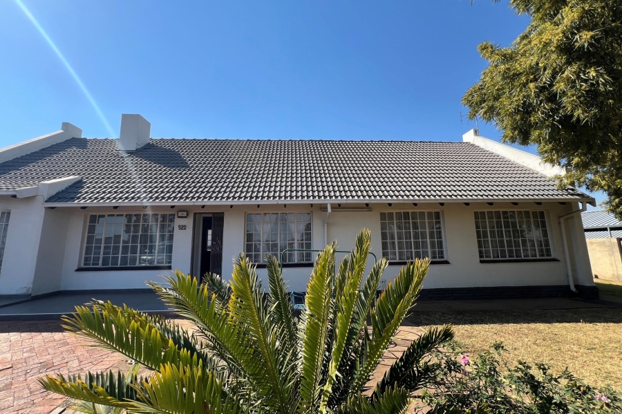 4 Bedroom Property for Sale in Erasmia Gauteng