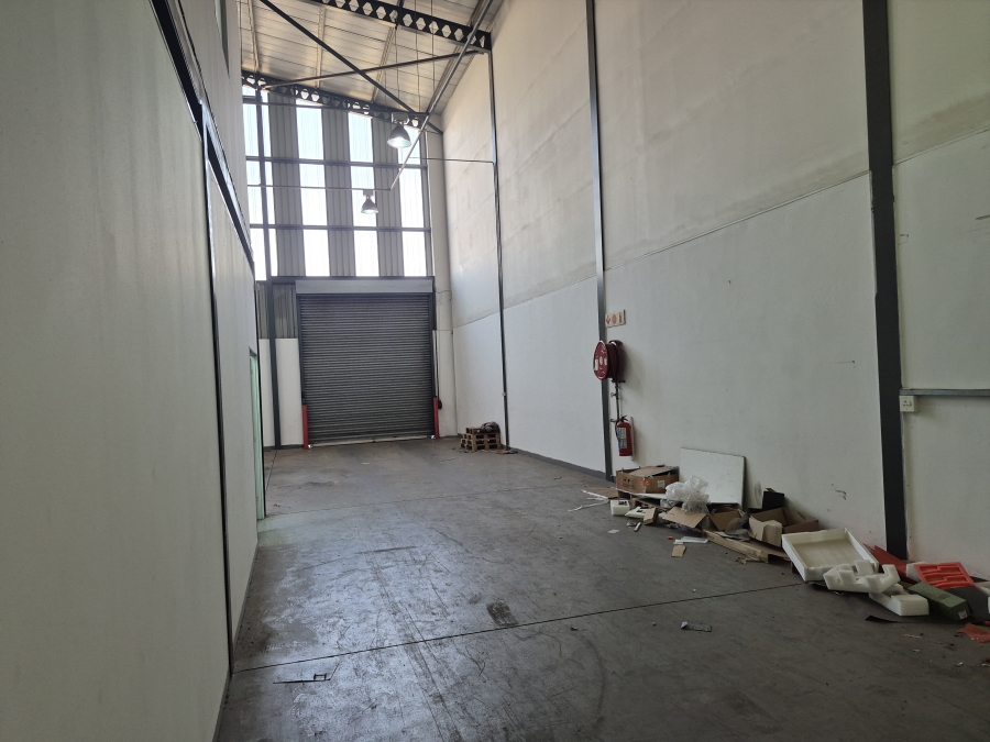 To Let commercial Property for Rent in Meadowdale Gauteng