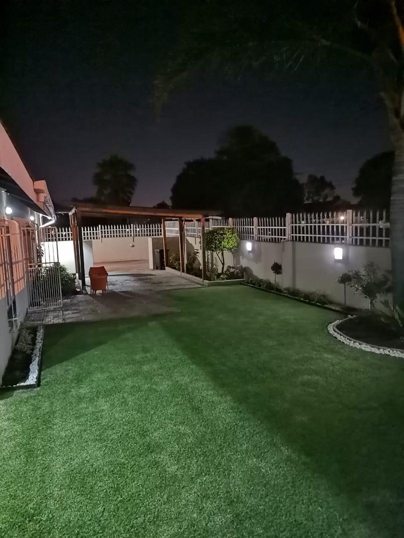 3 Bedroom Property for Sale in Simmerfield Gauteng