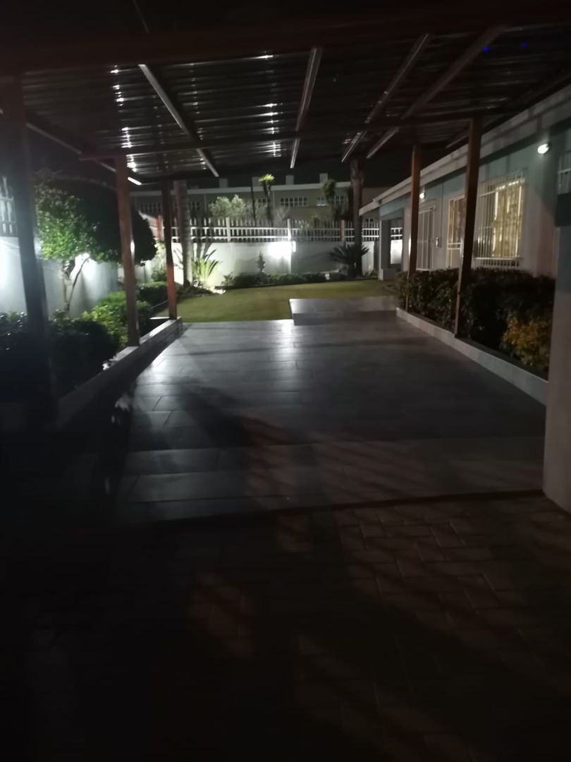 3 Bedroom Property for Sale in Simmerfield Gauteng