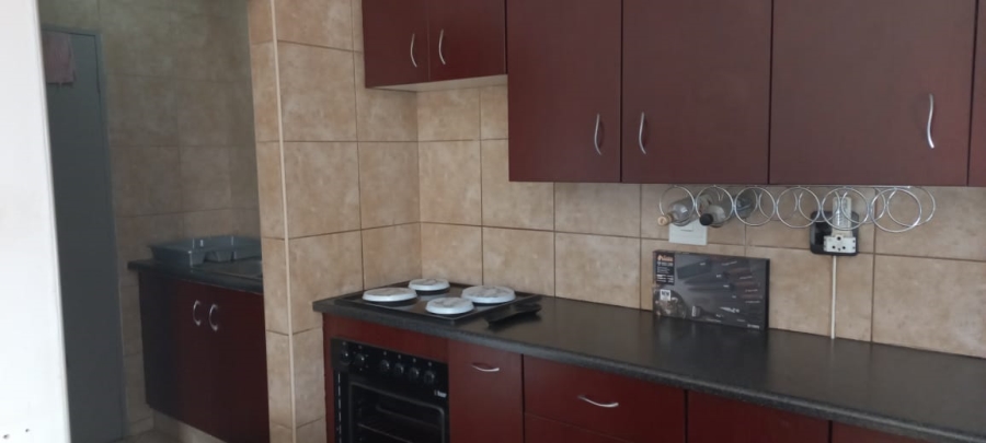 2 Bedroom Property for Sale in Eike Park Gauteng