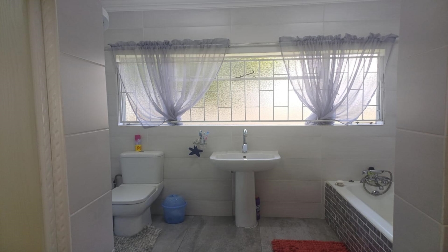 3 Bedroom Property for Sale in Arcon Park Gauteng