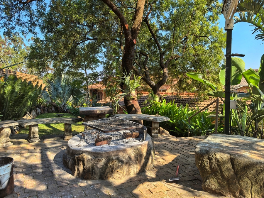 3 Bedroom Property for Sale in Windsor East Gauteng