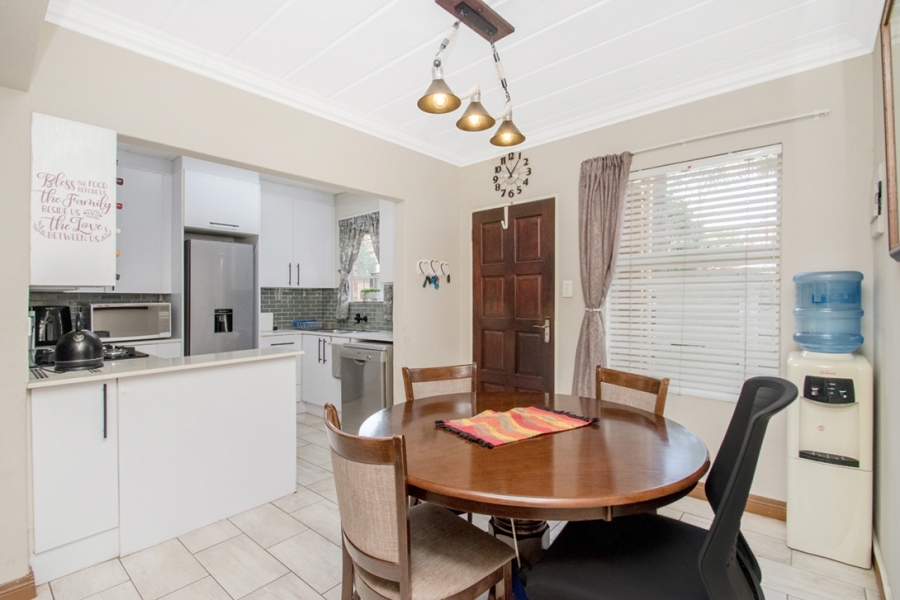 3 Bedroom Property for Sale in Honeydew Ridge Gauteng