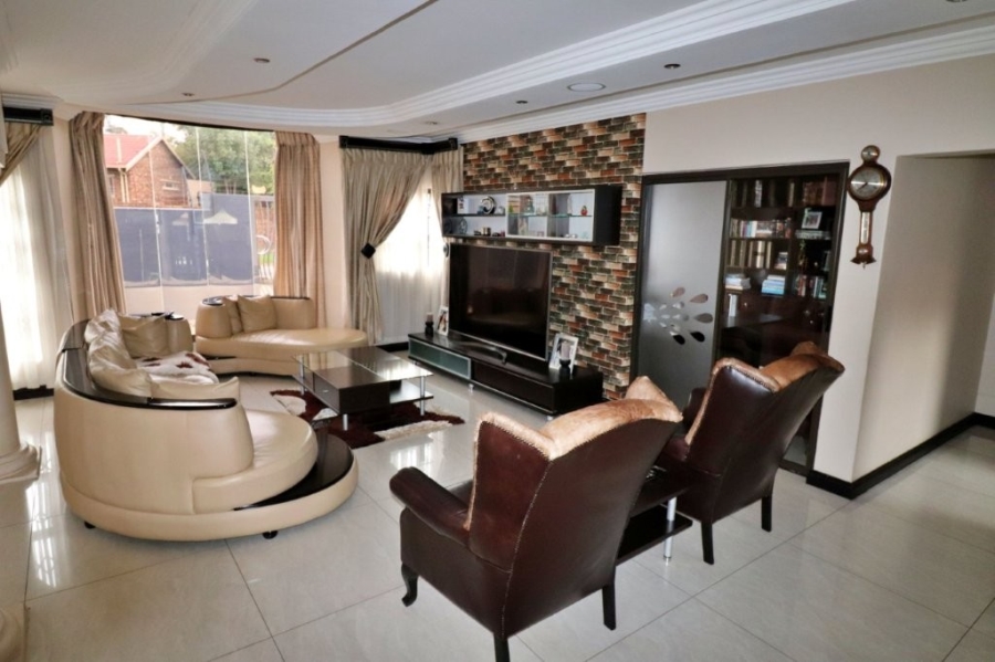 4 Bedroom Property for Sale in Mimosa Park Gauteng