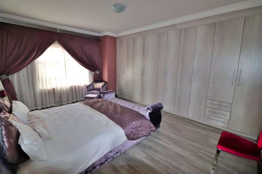 4 Bedroom Property for Sale in Mimosa Park Gauteng