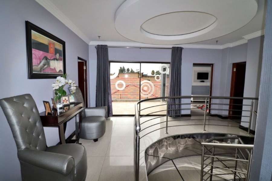 4 Bedroom Property for Sale in Mimosa Park Gauteng