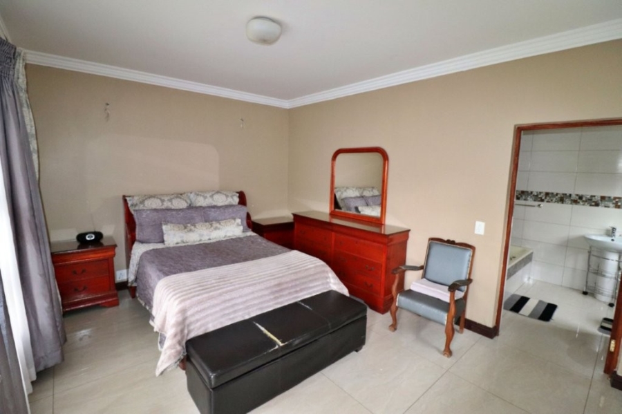 4 Bedroom Property for Sale in Mimosa Park Gauteng