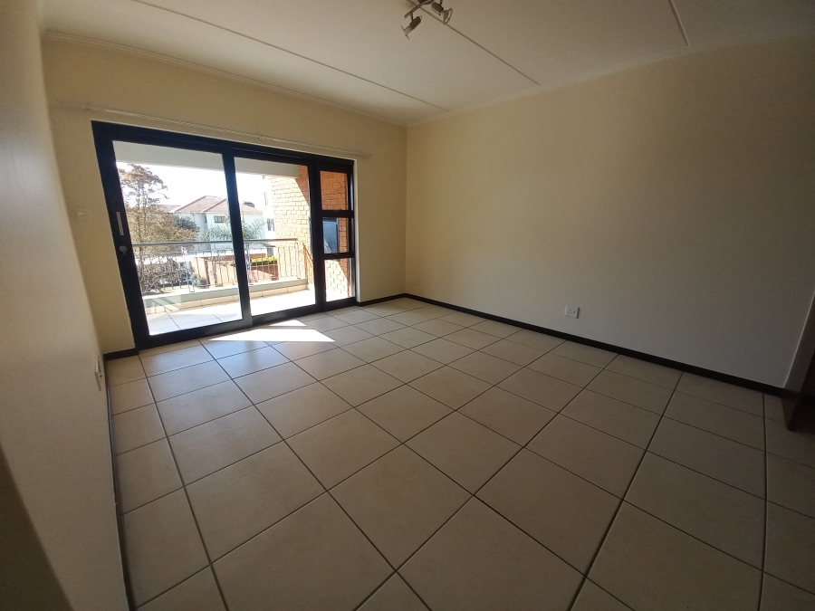 To Let 2 Bedroom Property for Rent in Greenstone Hill Gauteng