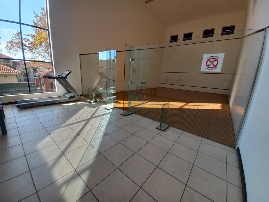 To Let 2 Bedroom Property for Rent in Greenstone Hill Gauteng