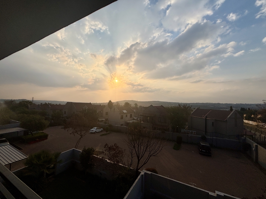 2 Bedroom Property for Sale in Barbeque Downs Gauteng