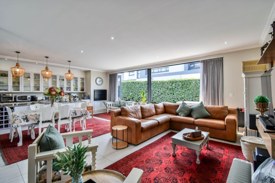 4 Bedroom Property for Sale in Midstream Meadows Gauteng