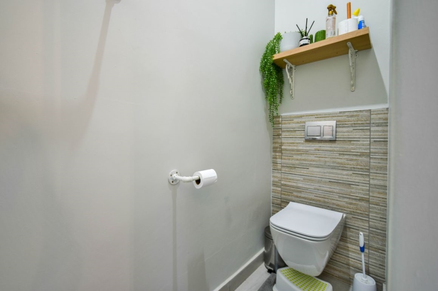 4 Bedroom Property for Sale in Midstream Meadows Gauteng