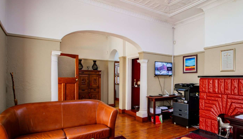 6 Bedroom Property for Sale in Hatfield Gauteng