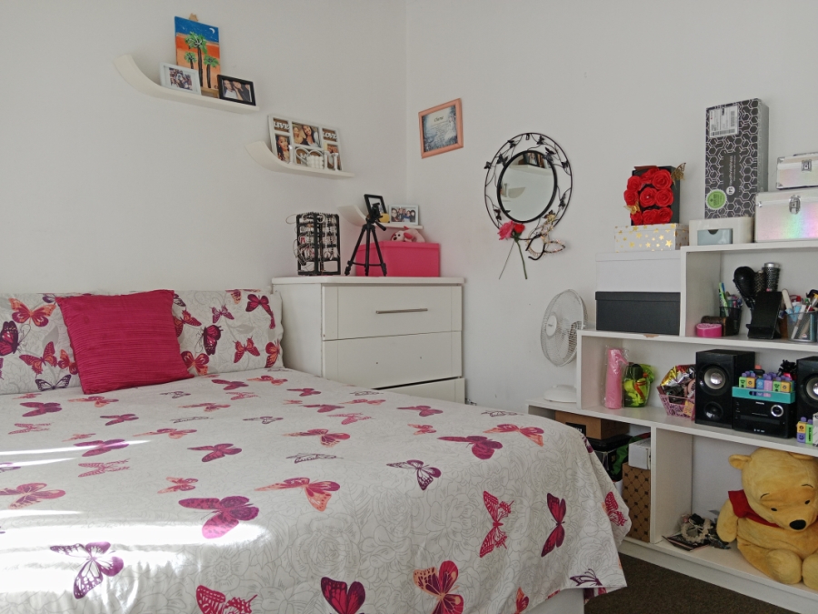 4 Bedroom Property for Sale in Lombardy East Gauteng