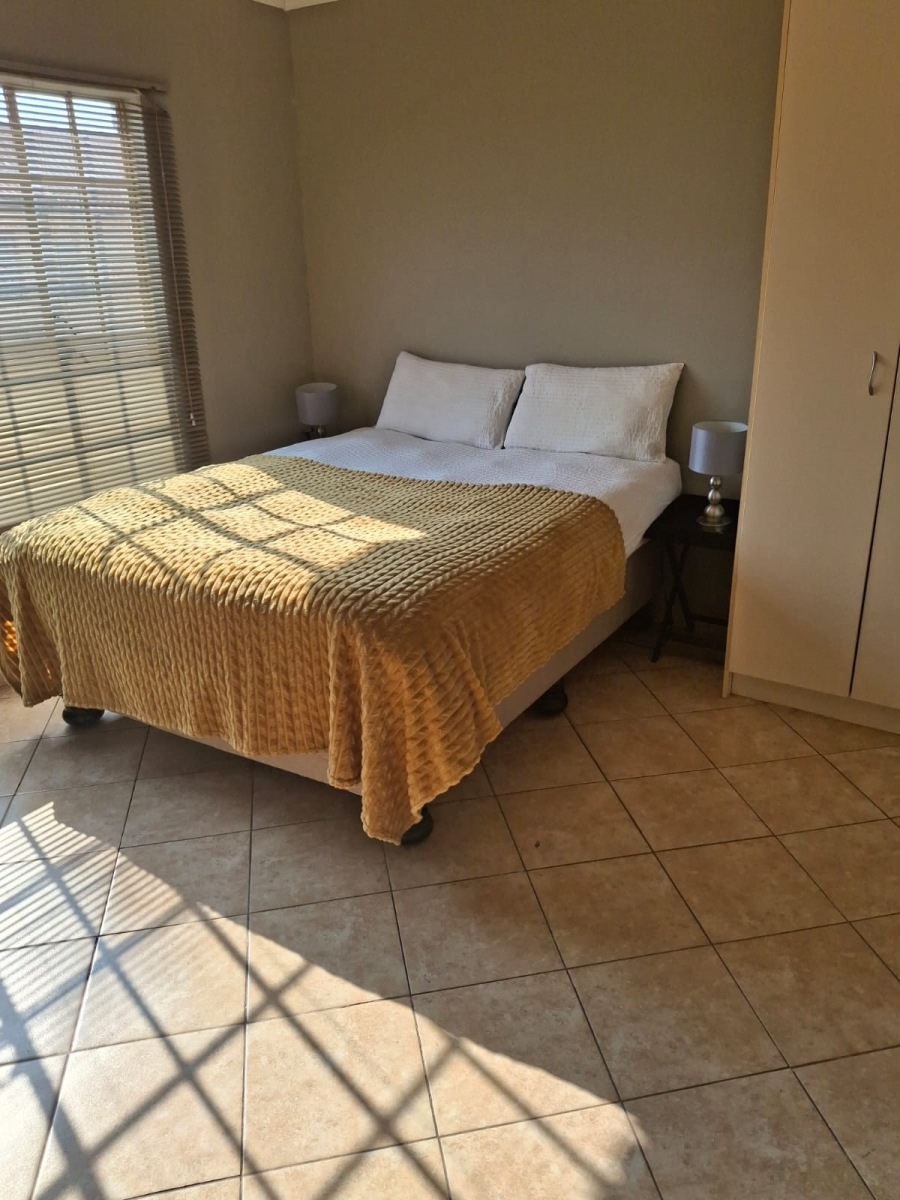 2 Bedroom Property for Sale in Eike Park Gauteng