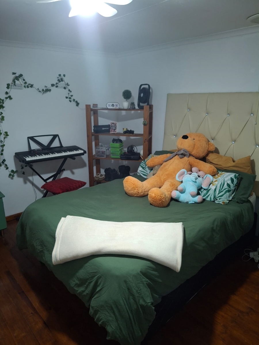 4 Bedroom Property for Sale in Eike Park Gauteng