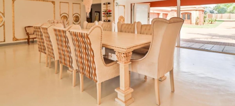 6 Bedroom Property for Sale in Glen Austin Gauteng