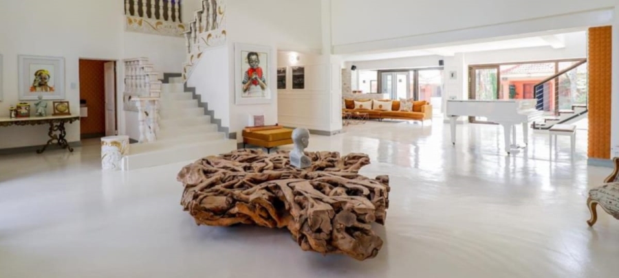 6 Bedroom Property for Sale in Glen Austin Gauteng