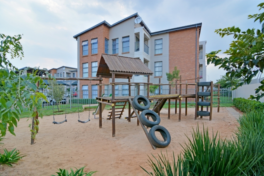 2 Bedroom Property for Sale in Jansenpark Gauteng