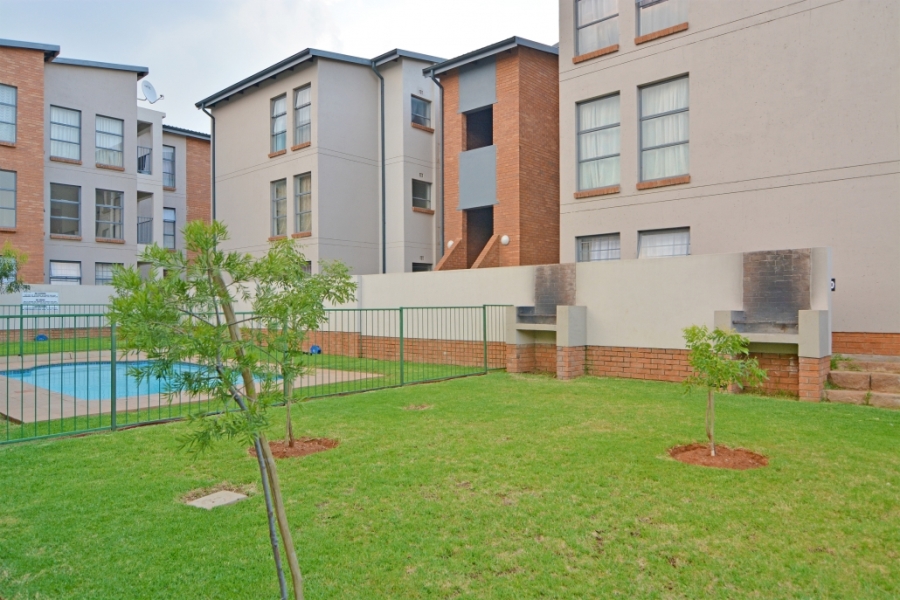 2 Bedroom Property for Sale in Jansenpark Gauteng
