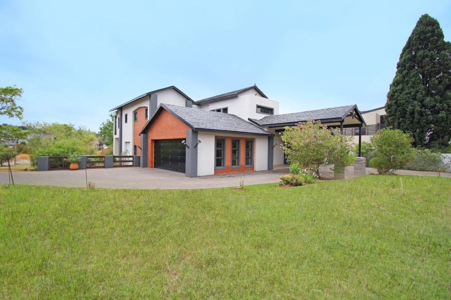 To Let 5 Bedroom Property for Rent in Waterfall Country Estate Gauteng