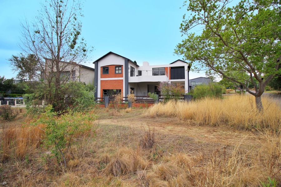 To Let 5 Bedroom Property for Rent in Waterfall Country Estate Gauteng
