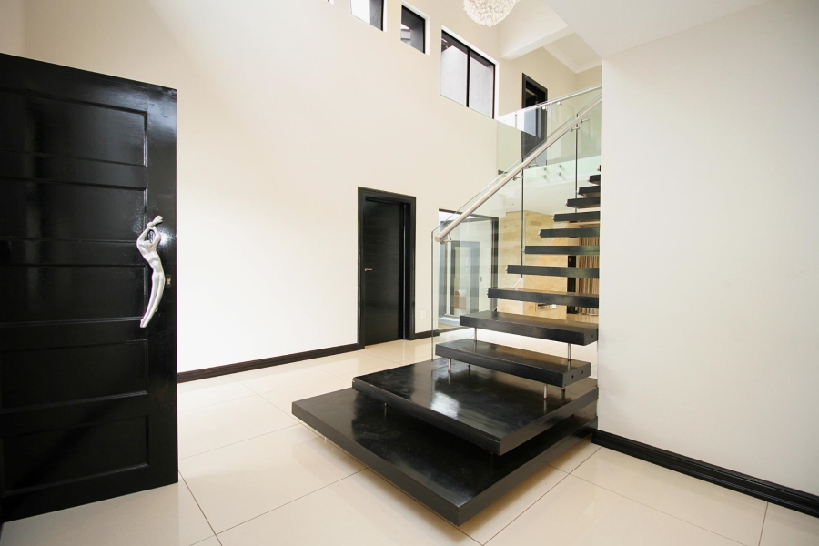 To Let 5 Bedroom Property for Rent in Waterfall Country Estate Gauteng