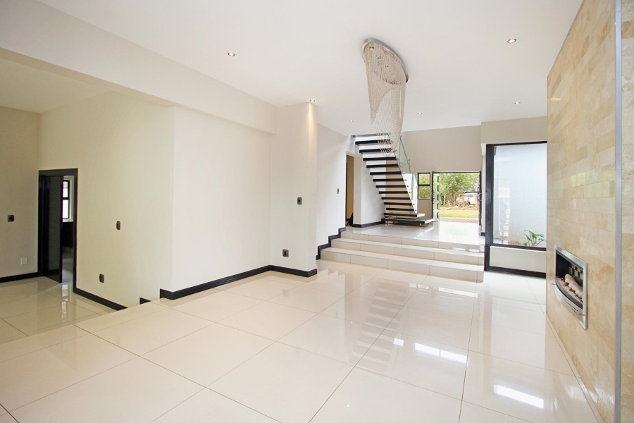 To Let 5 Bedroom Property for Rent in Waterfall Country Estate Gauteng