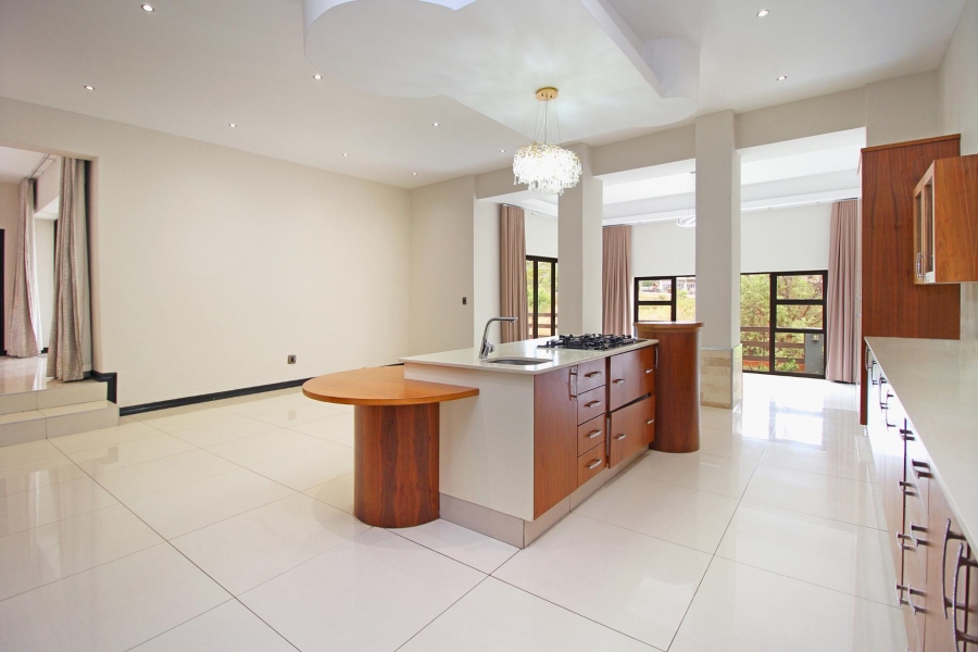 To Let 5 Bedroom Property for Rent in Waterfall Country Estate Gauteng