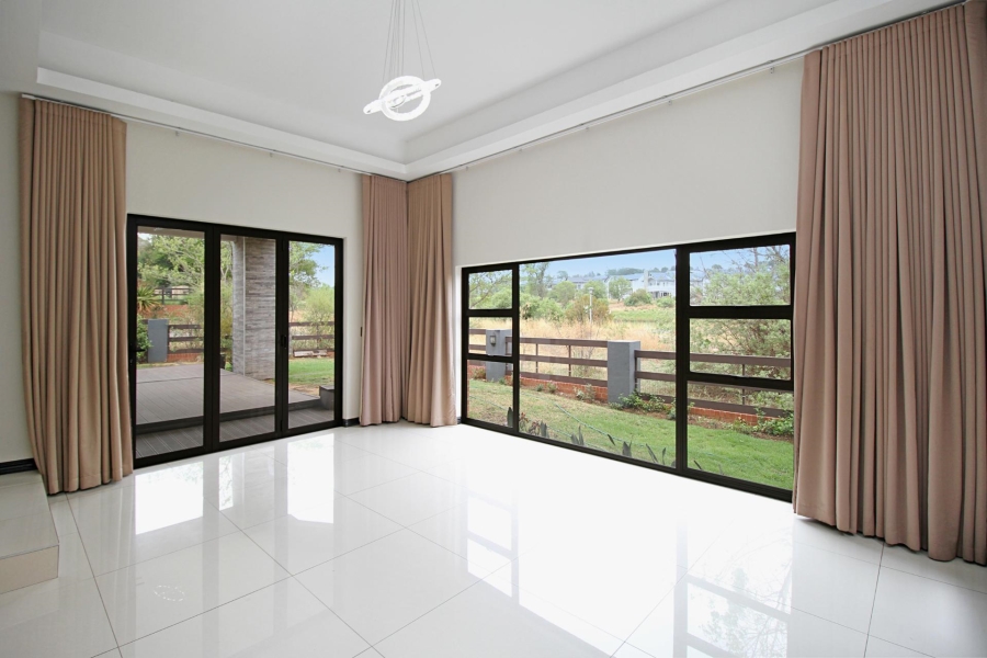 To Let 5 Bedroom Property for Rent in Waterfall Country Estate Gauteng