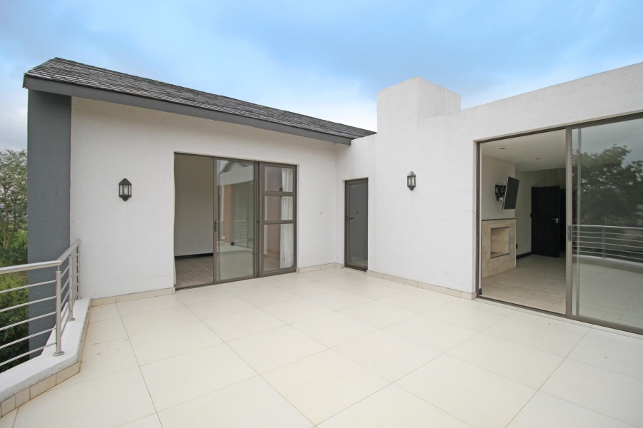 To Let 5 Bedroom Property for Rent in Waterfall Country Estate Gauteng