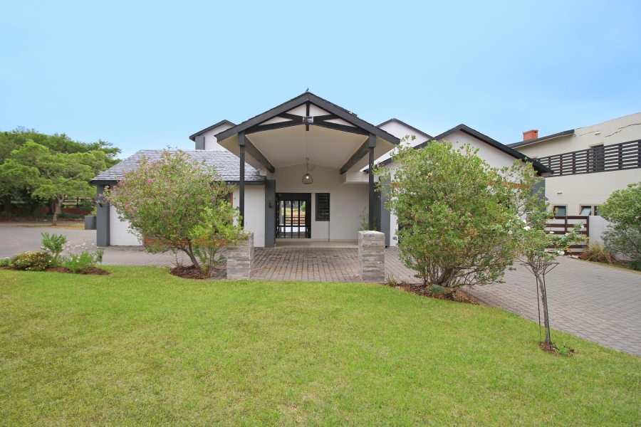 To Let 5 Bedroom Property for Rent in Waterfall Country Estate Gauteng