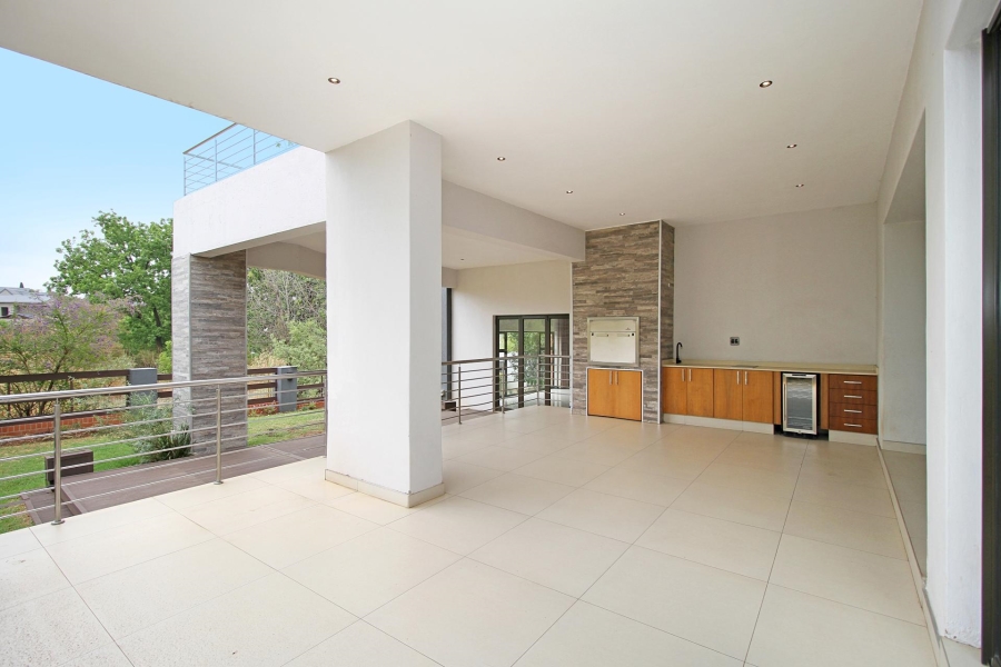 To Let 5 Bedroom Property for Rent in Waterfall Country Estate Gauteng