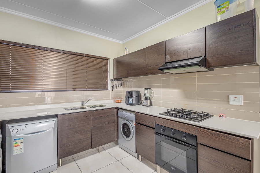 2 Bedroom Property for Sale in Kyalami Gauteng