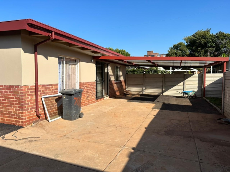 3 Bedroom Property for Sale in Villieria Gauteng