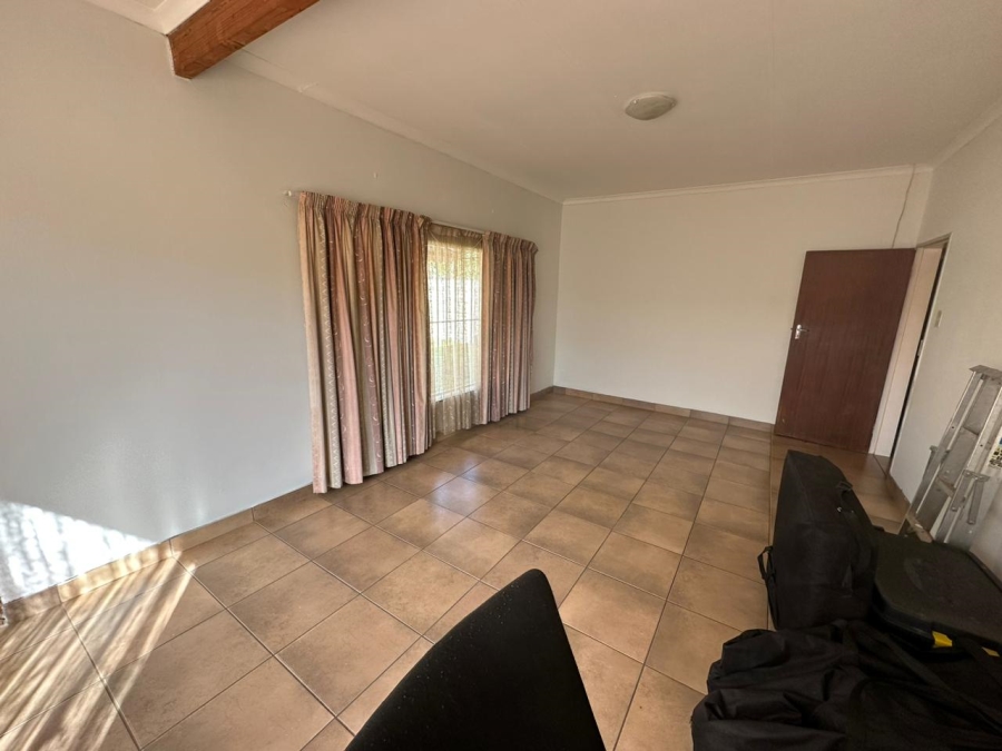 3 Bedroom Property for Sale in Villieria Gauteng